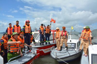 Người từng lênh đênh ở Vịnh Hạ Long nói gì về vụ l:;ật tàu Vịnh Xanh? “Có điều đáng lo từ lâu rồi”