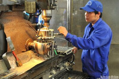Gấp đôi lương tính BH thất nghiệp từ 1/8 này – các đối tượng này nằm trong diện được hưởng