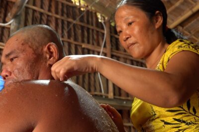 Tưởng chừng không còn hy vọng: Người đàn ông sống sót thần kỳ giữa biển nhờ 1 điều duy nhất khiến ai cũng sững sờ…