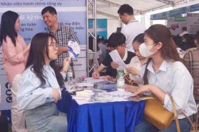 Nhóm lao động ở độ tuổi này đang bị s;a th-ải nhiều nhất