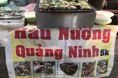 Này thì hàu 10k/con bán đầy vỉa hè, tiểu thương tiết lộ r;;ù;;ng m;;ì;nh