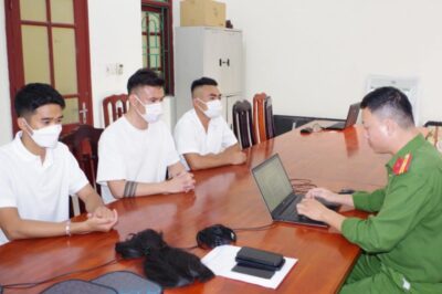 Diễn như thật trong Mercedes, 3 thanh niên ‘đóng phim’ xong d:ính á:n thật rồi