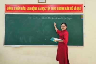Giáo viên chính thức được tăng phụ cấp lên 100%, chưa từng có trong tiền lệ