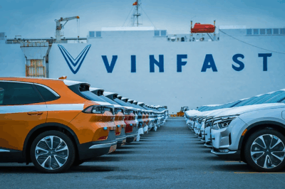 ĐỘC QUYỀN: Vingroup nói thẳng về lỗ, lãi, nguồn gốc linh kiện Trung Quốc và tin đồn lãnh đạo cùng cô g;á;i tr;ẻ